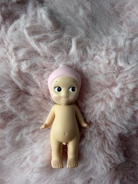 authentic fruit peach sonny angel